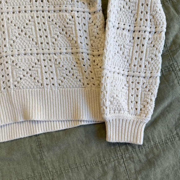 Reitmans | women's xsmall Cream V-Neck Sweater with collar - Picture 3 of 5